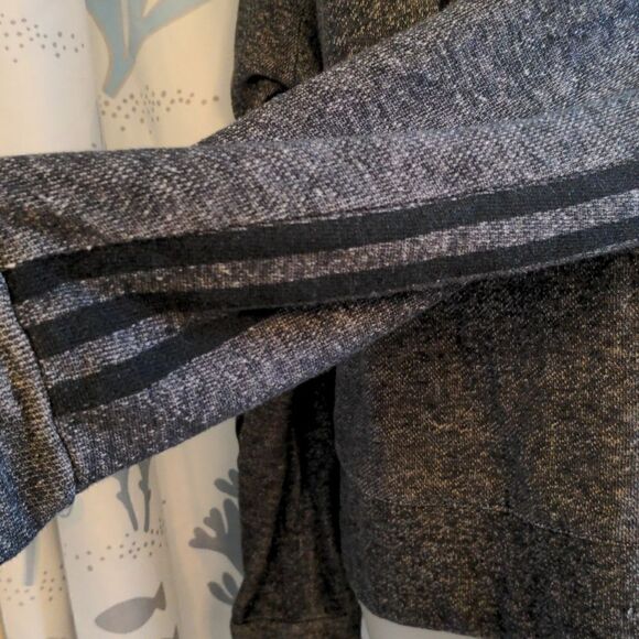 Adidas Heather Black + Grey Hoodie Sz M - Picture 3 of 9